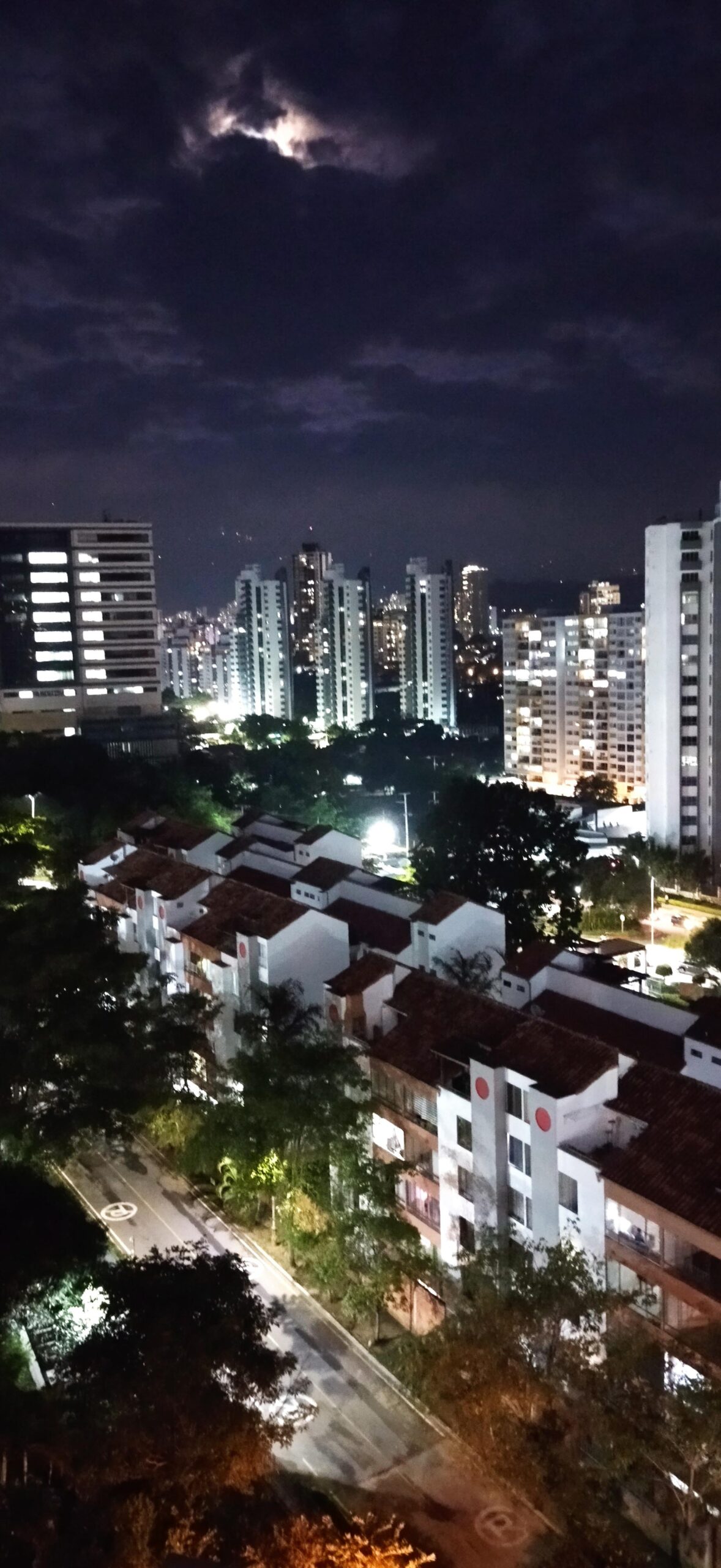 Ciudad Noctuna